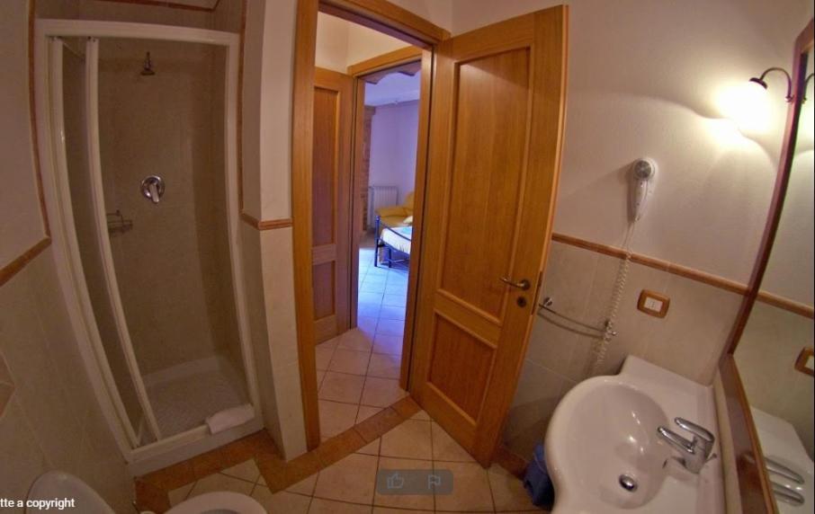 Aparthotel Oasi Del Grillo Castelnuovo Berardenga Exteriér fotografie