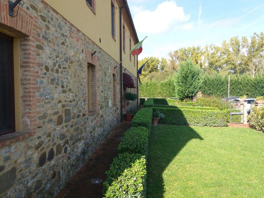 Aparthotel Oasi Del Grillo Castelnuovo Berardenga Exteriér fotografie