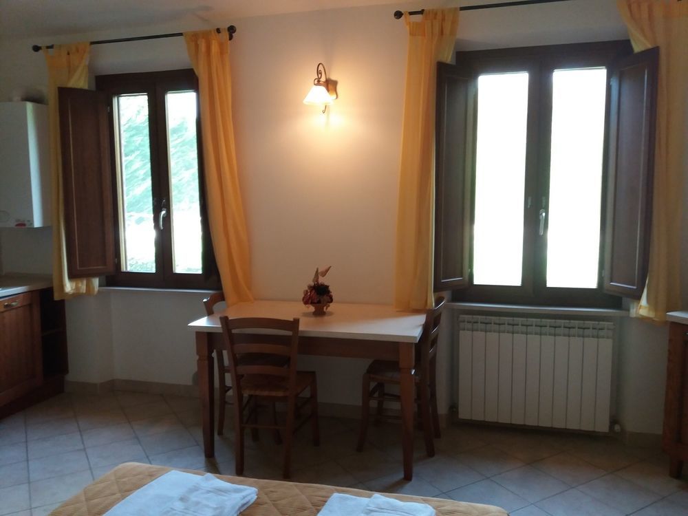 Aparthotel Oasi Del Grillo Castelnuovo Berardenga Exteriér fotografie