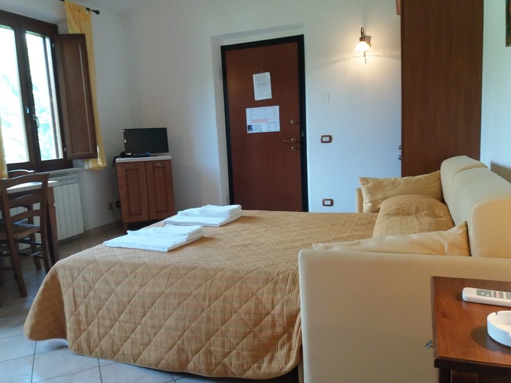 Aparthotel Oasi Del Grillo Castelnuovo Berardenga Exteriér fotografie