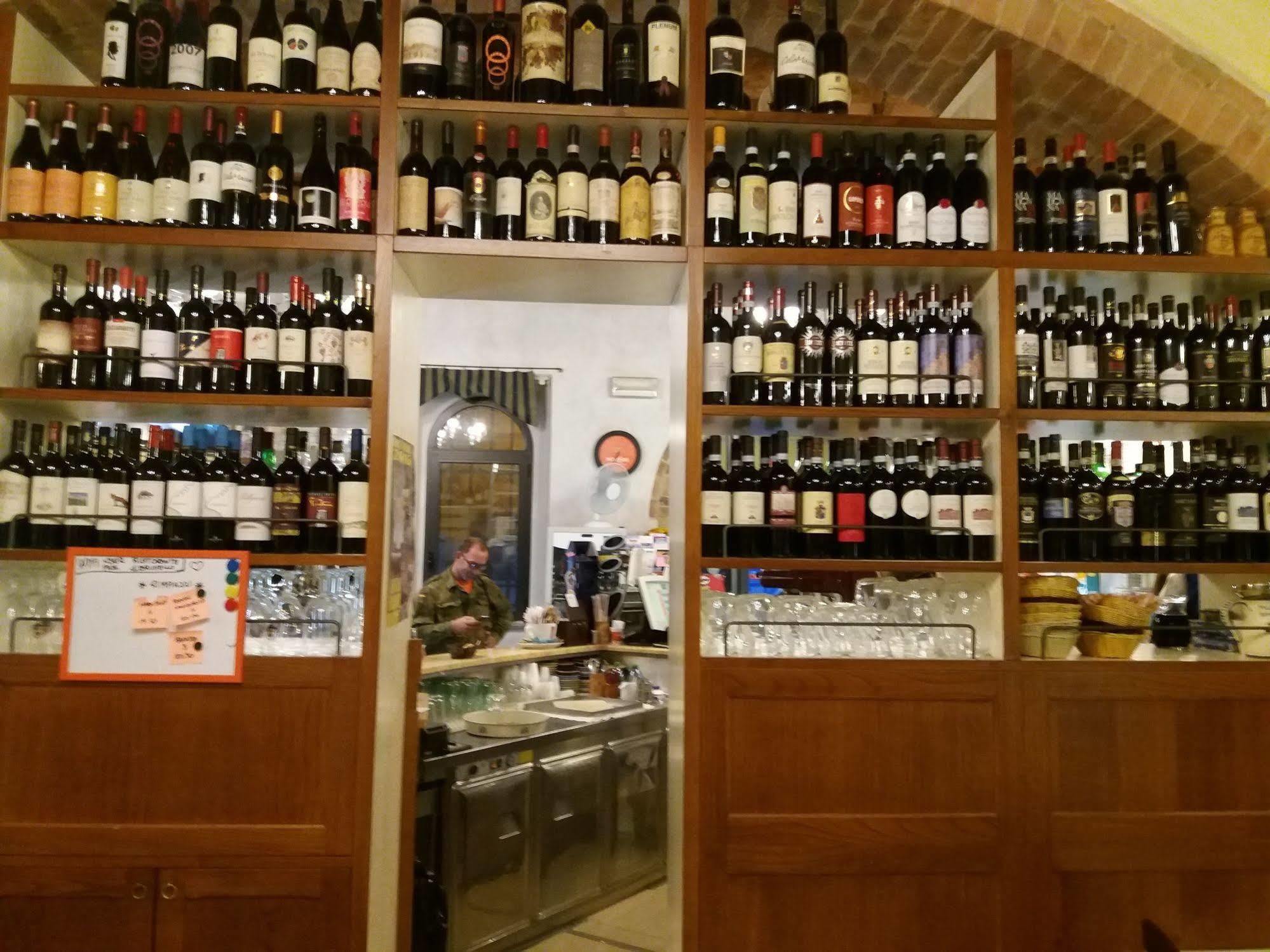 Aparthotel Oasi Del Grillo Castelnuovo Berardenga Exteriér fotografie